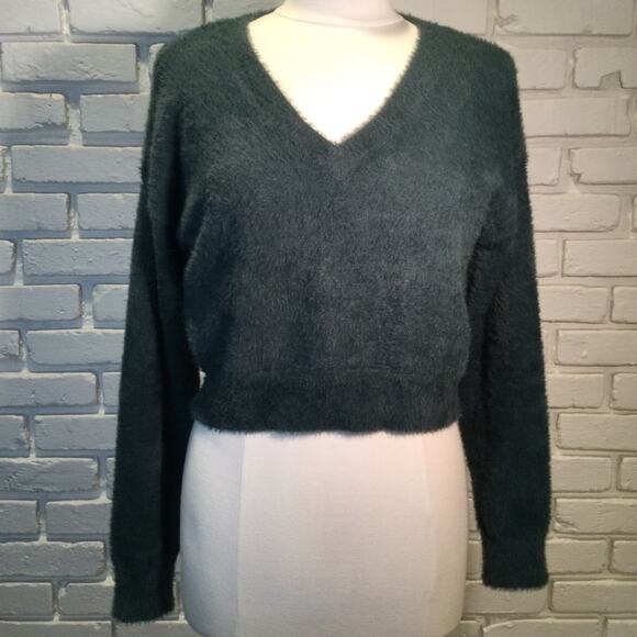 Chelsea And Violet Cropped Green Eyelash Sweater Soft Size Medium - Picture 1 of 5